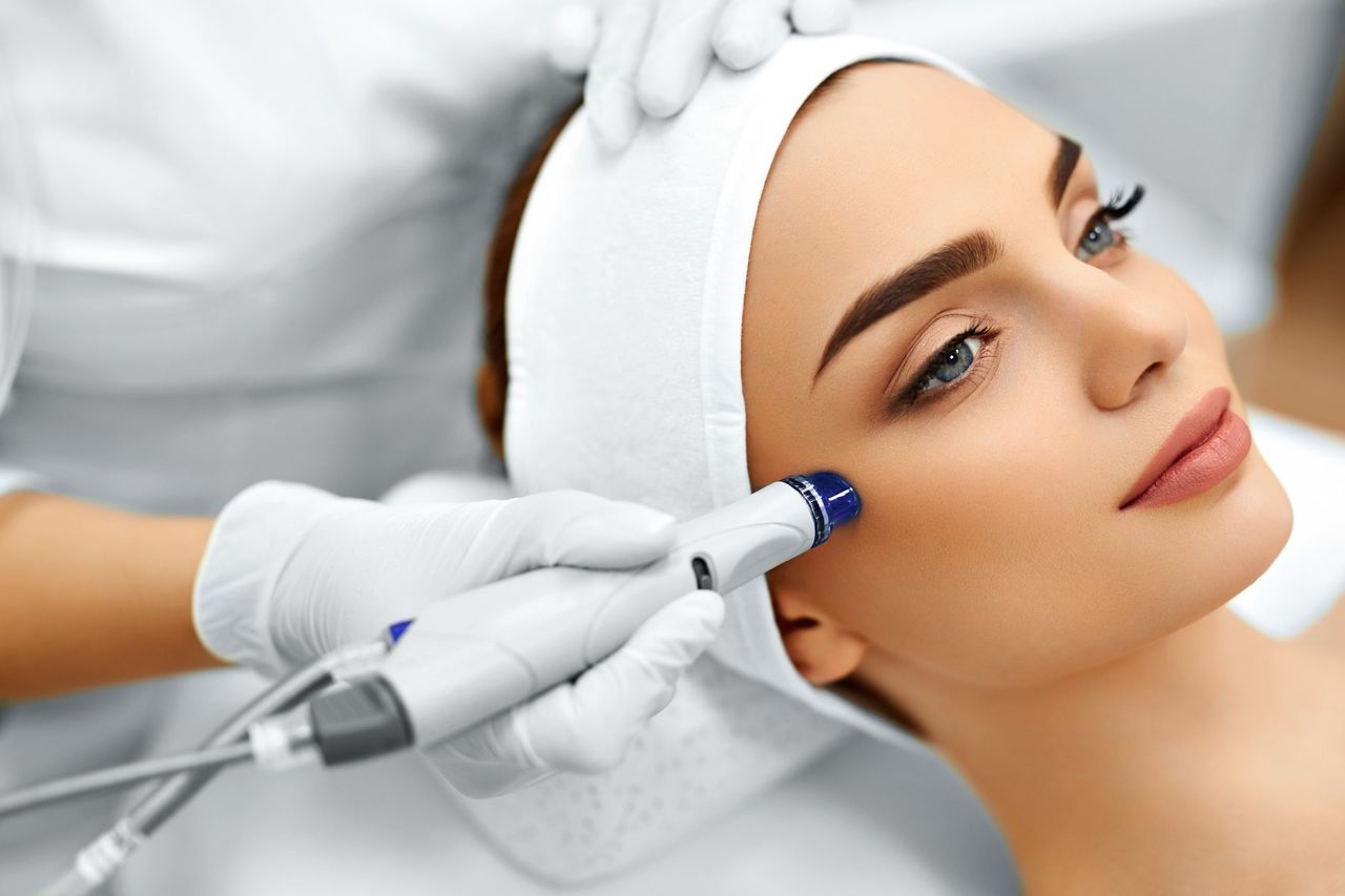 Técnico Auxiliar en Medicina Estética